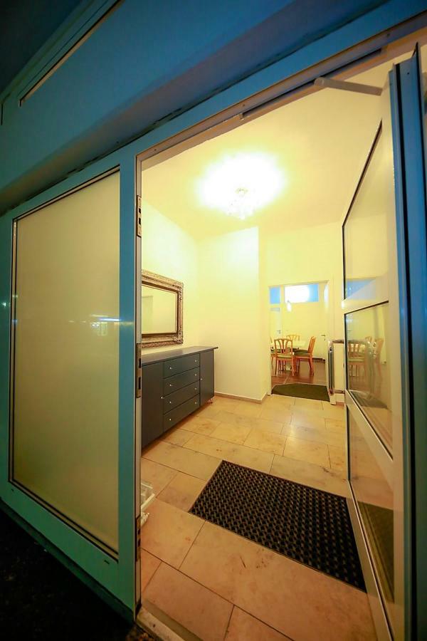 Connie'S House Holiday Apartment Heidelberg Esterno foto